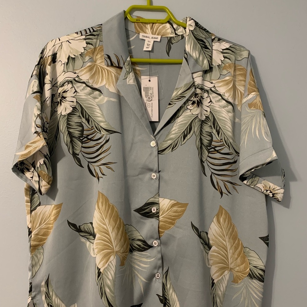 Floral shirt in size large by Tribal Jeans. New with tag